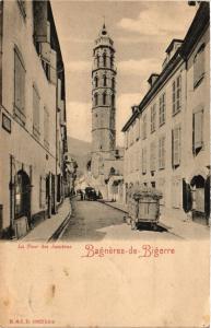 CPA BAGNERES-de-BIGORRE - La Tour des Jacobins (281561)