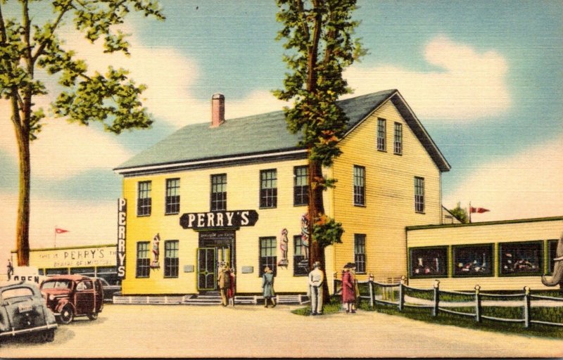Maine East Belfast Perry's Original Nut House