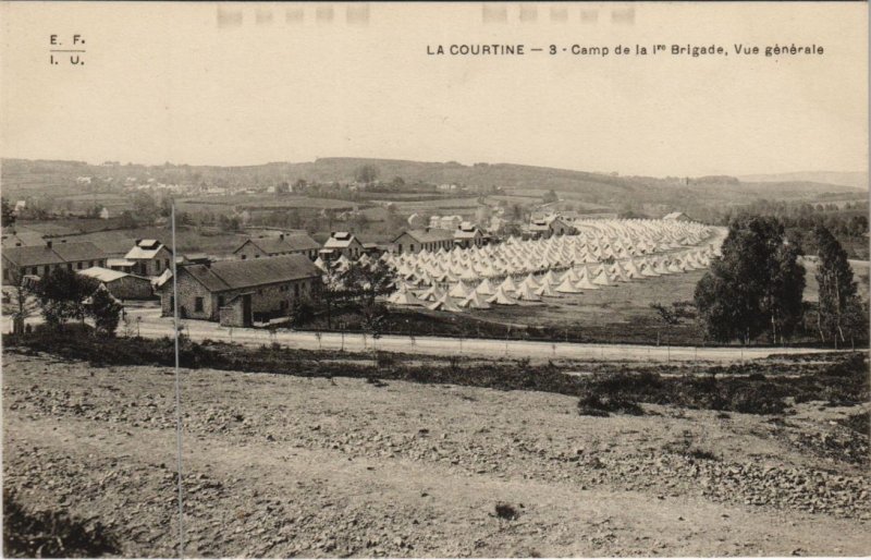 CPA La Courtine Camp de la 1re Brigade FRANCE (1050469)
