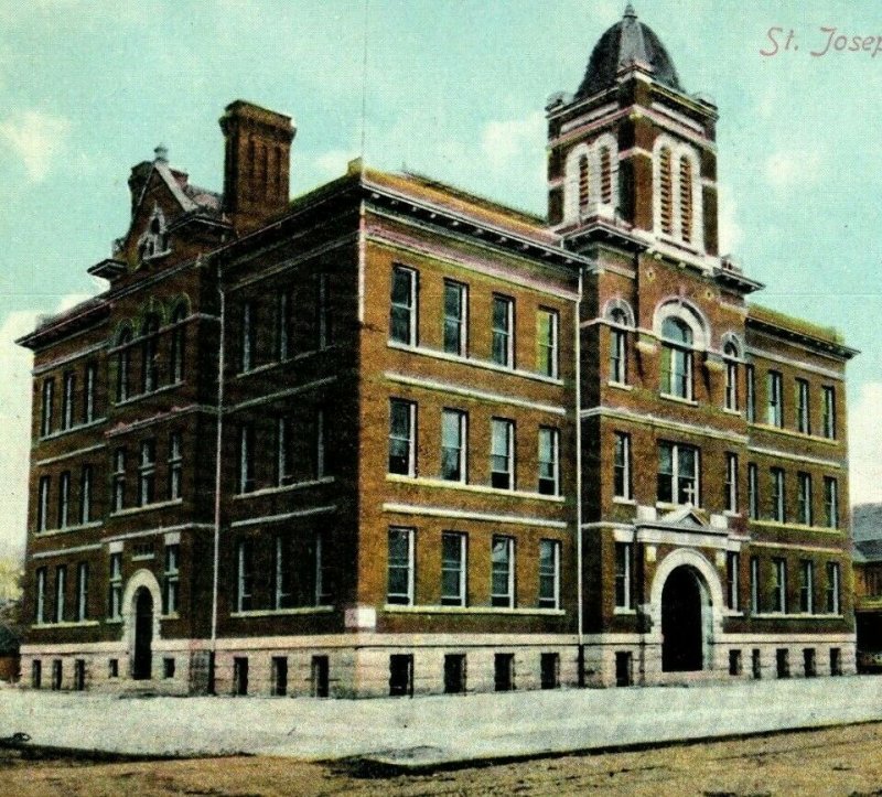 Circa 1900-10 St. Joseph's School in Fremont, Ohio Vintage Postcard P5