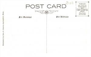 Launching a Ship, Drying out the sails