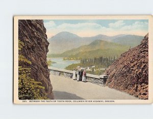 Postcard Between The Teeth Of The Tooth Rock, Columbia River Highway, Oregon