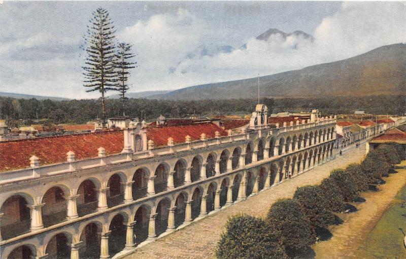 E39/ Antiqua Guatemala Postcard c1920s Palacio de los Capitanes 2