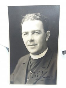 Vintage Antique RP Portrait Postcard Of Vicar Gill Dawson ? C1920