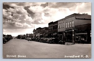 K5/ Beresford South Dakota Postcard RPPC c40-50s Street Scene Stores Autos 343