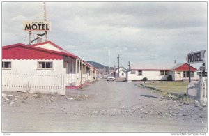 Aurora Motel , CLINTON , B.C. , Canada , 50-60s