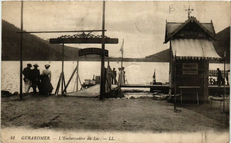 CPA GÉRARDMER L'Embarcadere du Lac (402518)