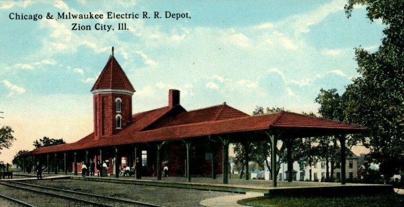 C.1910 FC. & M.E. Railroad Depot Zion City People Cart Vintage Postcard P109