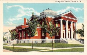 HURON, SD South Dakota    PRESBYTERIAN CHURCH    c1940's Curteich Linen Postcard