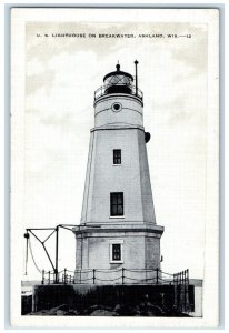 c1930's US Lighthouse On Breakwater Ashland Wisconsin WI Vintage Postcard