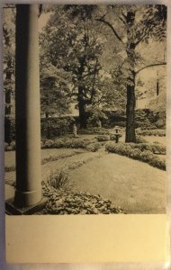 Vintage  Postcard The Valentine Museum, Richmond, Virginia The Garden Magnolia