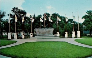 Summerside Centennial Fountain Summerside PE PEI Unused Vintage Postcard E77