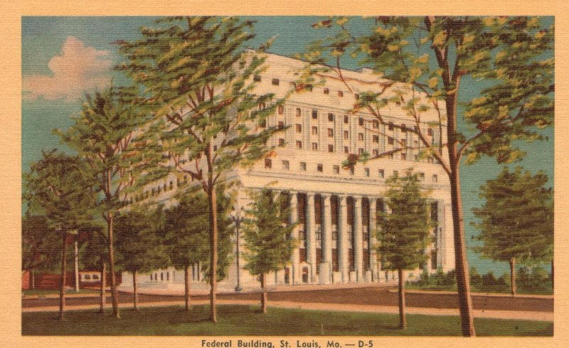 Vintage Postcard 1930's View of Federal Building St. Louis Missouri MO