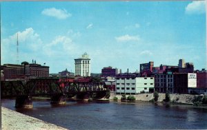 Skyline of Grand Rapids MI, Grand River Vintage Postcard K75