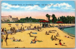 Vtg St Petersburg Florida FL Municipal Beach Bathers 1940s View Linen Postcard