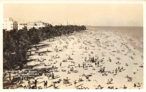 RPPC Crowds on the Beach MIAMI BEACH, FL Simpson Photo c1940s Vintage Postcard