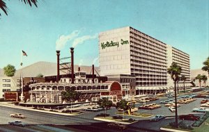 Holiday Inn Las Vegas - Center Strip Postcard