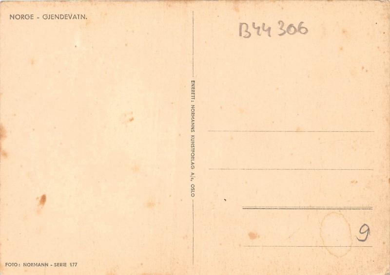 B44306 Norge Gjendevatn    norway