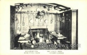 Main Dining Room, Wellesley Inn - Massachusetts MA