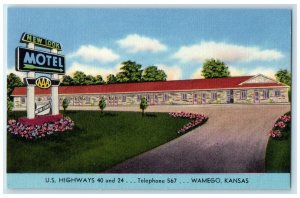 c1940 US Highways New Look Motel Exterior Wamego Kansas Vintage Antique Postcard