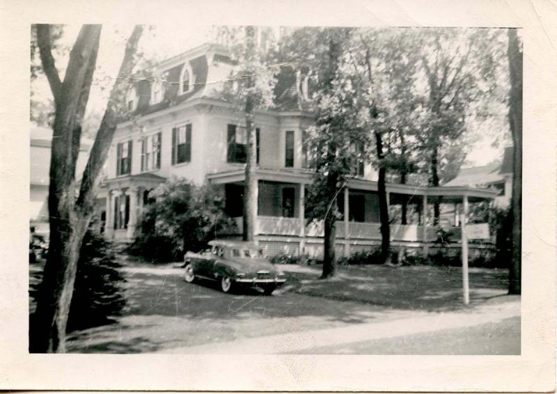 NH - Whitefield. The Churchill  Inn, Jefferson Rd, 1950  *RP (PHOTO, not a PC)