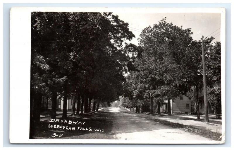 Postcard Broadway, Sheboygan Falls, Wisconsin WI 1914 RPPC H15