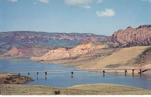 US    PC4032  BLUE MESA LAKE AND BRIDGE, COLORADO