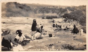 J37/ Rotorua New Zealand Foreign RPPC Postcard c1910 Wash Day Whaka76