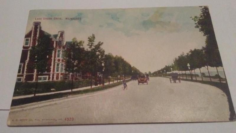 POSTCARD,MILWAUKEE,WIS.,LAKE SHORE DRIVE 1910  $10