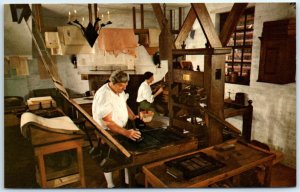 Postcard - The Printing Office, Williamsburg, Virginia, USA