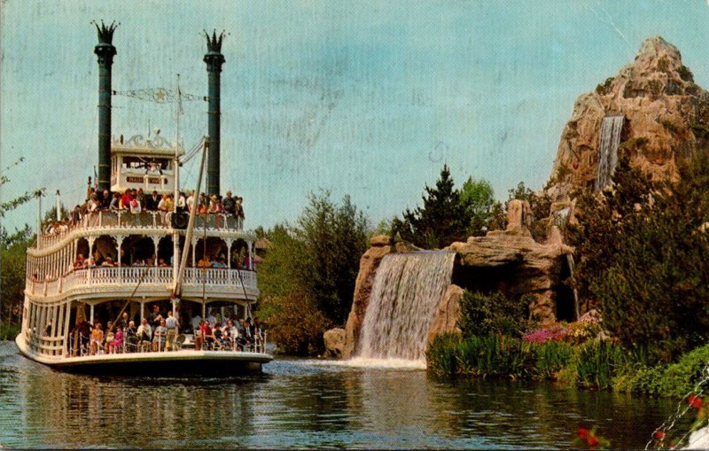 Disneyland Mark Twain Steamboat Passing Cascade Peak 1970