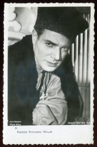 h2262 - PIERRE RICHARD WILLM 1940s French Film Actor. Real Photo Postcard