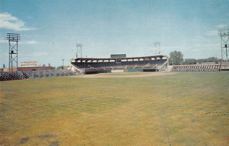 St Cloud Minnesota Municipal Stadium Baseball Sports Postcard AA29184