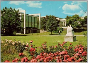 Vintage Wilhelm-Lehmbruck-Museum Duisburg Germany Litho Postcard C12