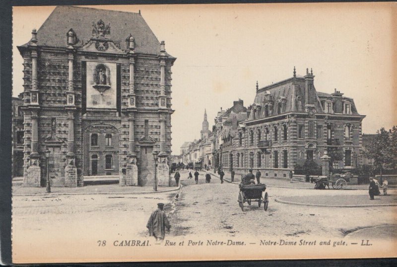 France Postcard - Cambrai - Rue Et Porte Notre-Dame   RS15147