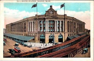 Postcard TRAIN STATION SCENE Boston Massachusetts MA AM6288