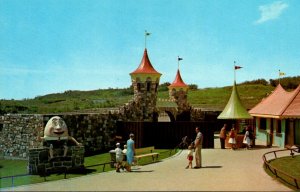 Canada Edmonton Storyland Valley Children's Zoo Humpty Dumpty and The En...