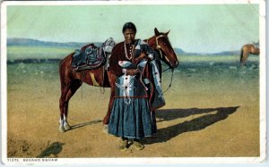 NAVAJO   SQUAW   c1910s    Native  American  Detroit  Phostint   Postcard