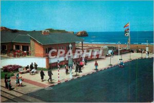 Postcard Modern Aviles Playa Salinas Real Club Nautico