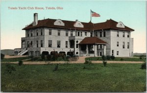 postcard Toledo, Ohio - Toledo Yacht Club House