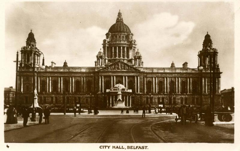 UK - Ireland, Belfast. City Hall      *RPPC