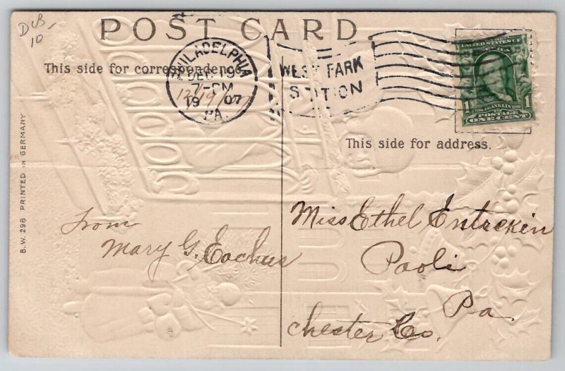 Santa St Nicholas With Tree Children On Balcony Christmas Greetings Postcard E31