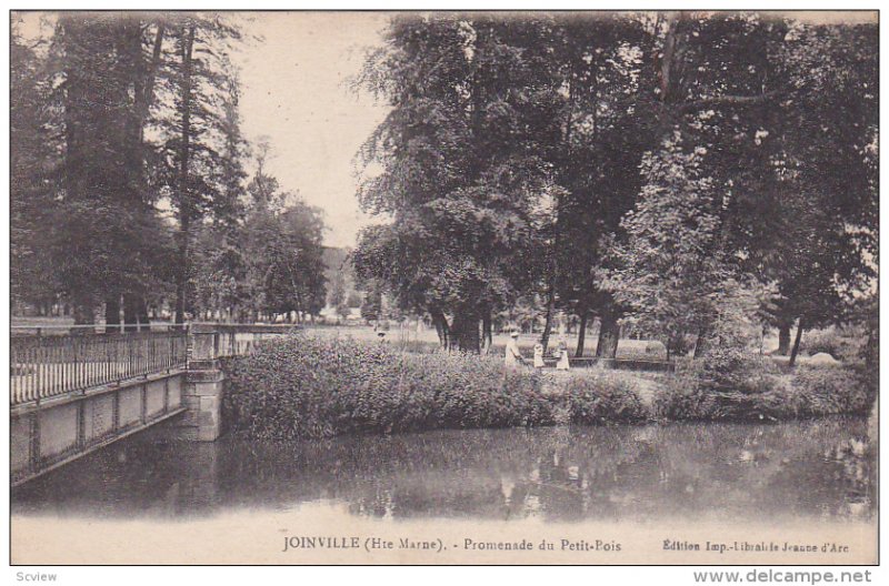 JOINVILLE , France , 00-10s ; Promenade du Petit-Bois