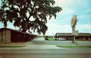 South Carolina Georgetown The Carolinian Motel & Restaurant 1966