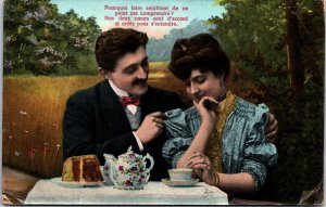 Victorian Romantic Couple Vintage Postcard C014