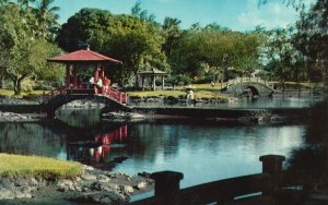 Vintage Postcard Liliuokalani Park Hilo Hawaii Pavilion Bridge Oriental Motif HI