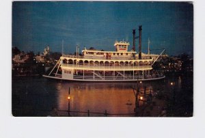 VINTAGE POSTCARD DISNEYLAND FRONTIERLAND MARK TWAIN STEAMBOAT #11