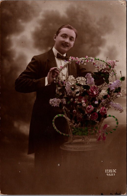 Beautiful Victorian Glamour Man Romance Vintage RPPC  C161