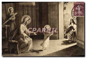 Postcard Old St. Therese of the Child Jesus throwing flowers under the feet o...