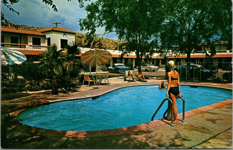 Postcard Swimming Pool Arcadia Lodge U.S. Route 66 and 93 in Kingman, Arizona 